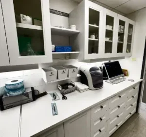 labo prothese sterilisation dentiste grau du roi