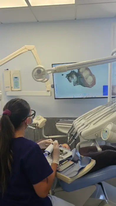 prothese dentiste isla grau du roi